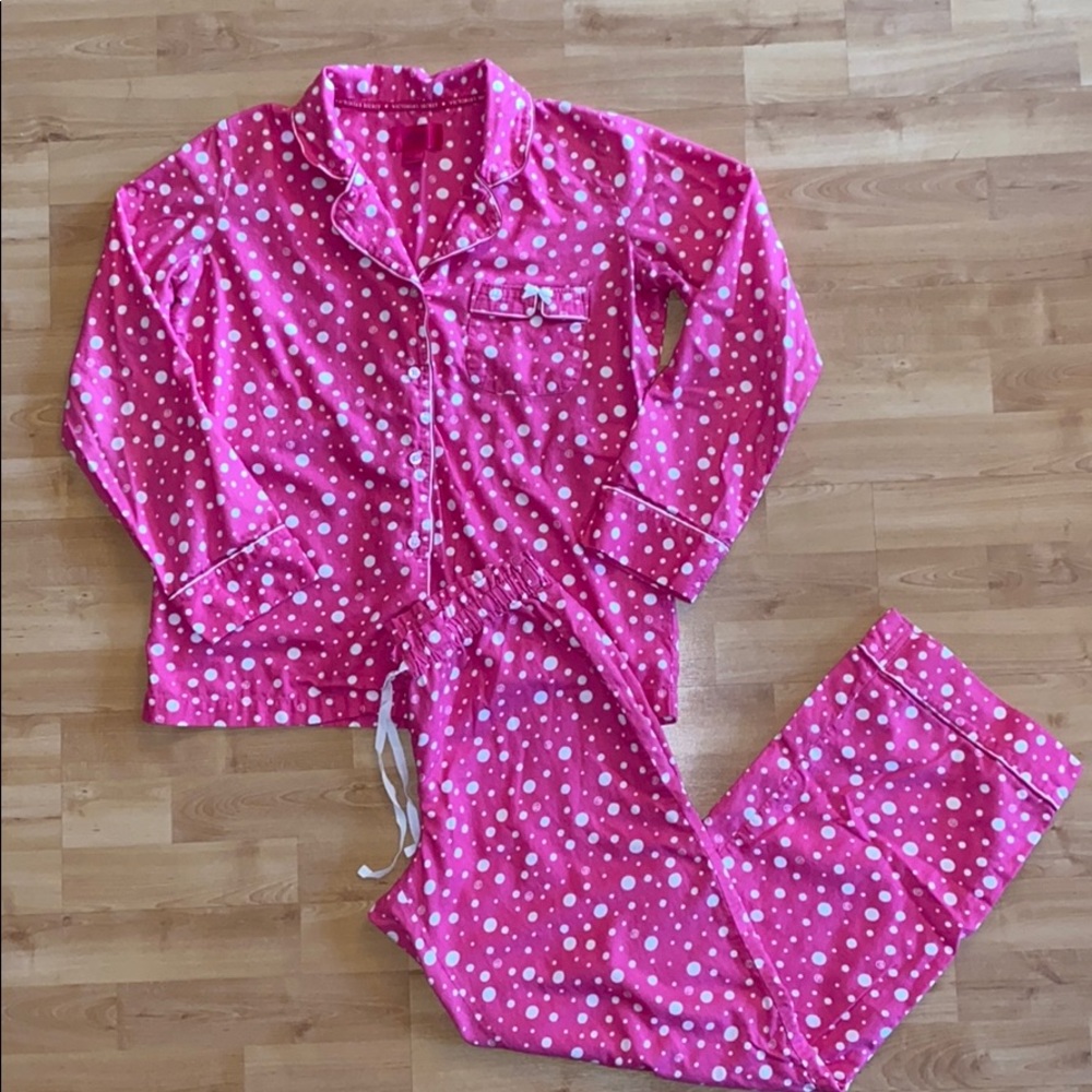 VS pajama set